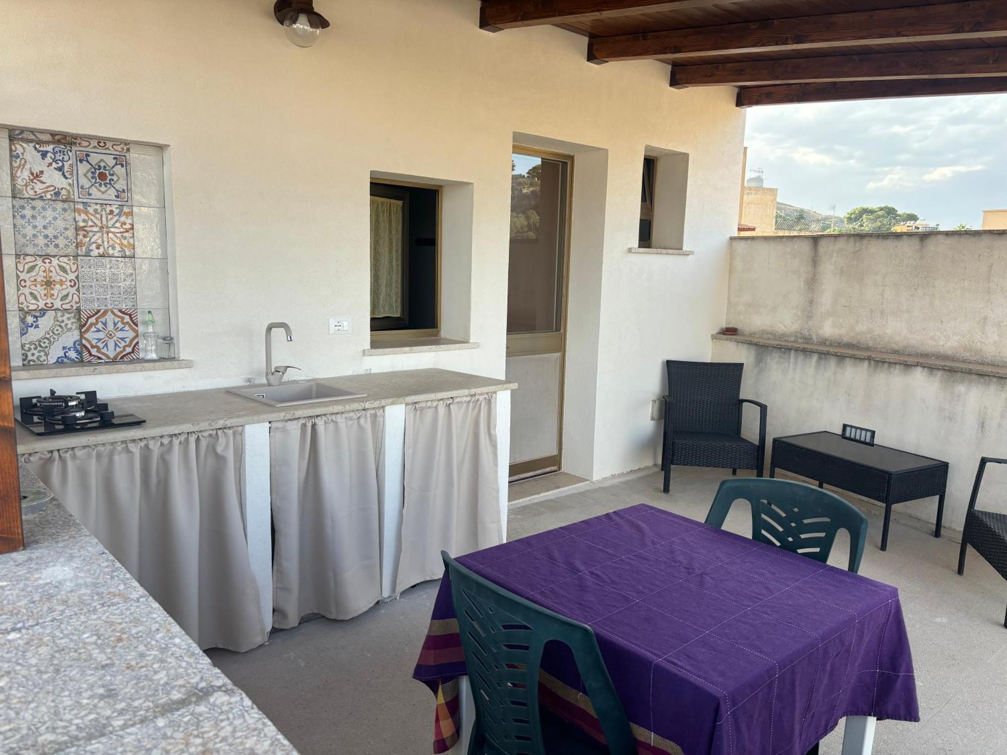 Camere Con Terrazzino Valderice Exteriér fotografie